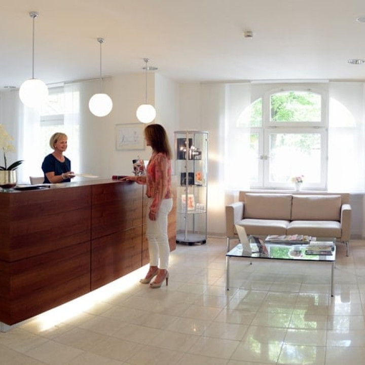 Unser Praxisgebäude am Bavariaring